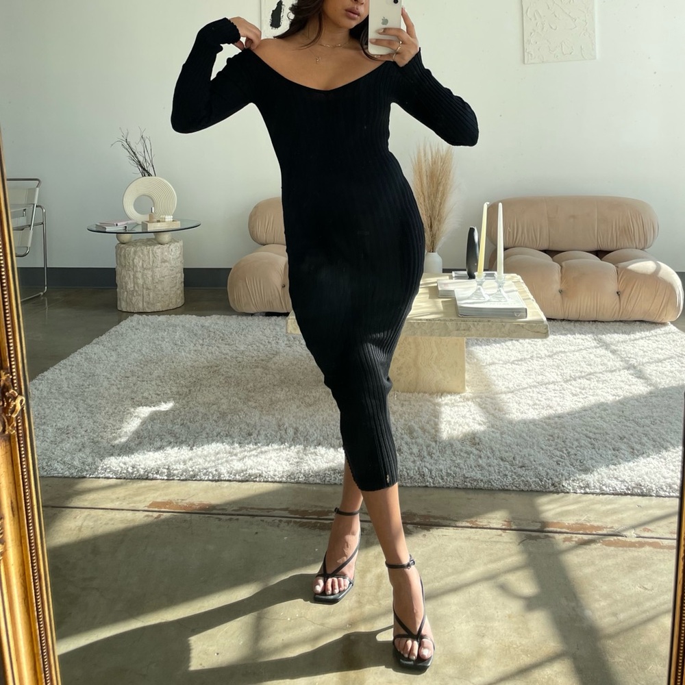 PLT Black Ribbed Midi Dress